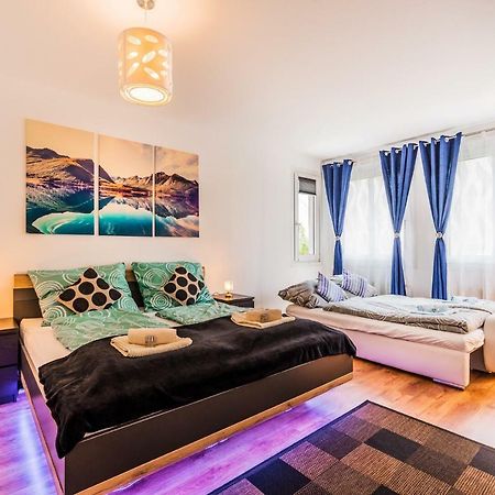 10 Min. Downtown - 2 Bedrooms - Parking Bécs Kültér fotó